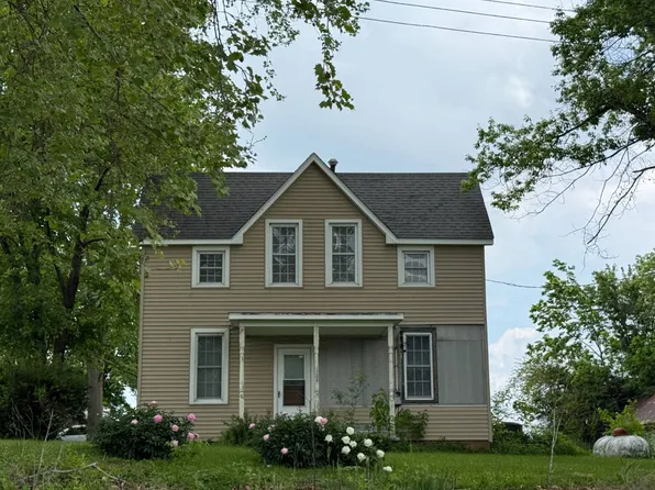 104 Fuhler Rd, Brussels, IL 62013