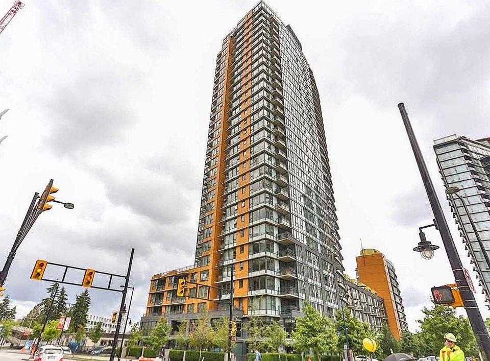 1st image of 33 Smithe St #3301