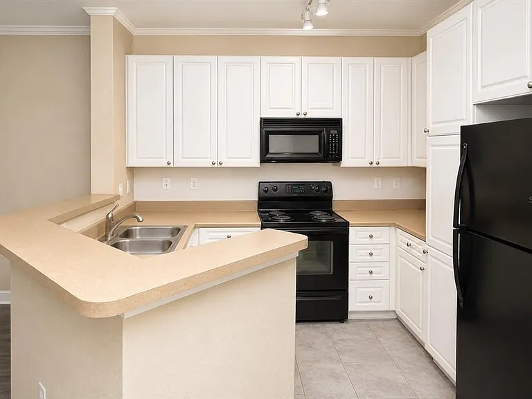 4221 W Spruce St #2229 — Photo 7