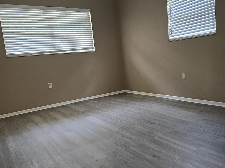 3135 Shady Dell Ln #212 — Photo 22