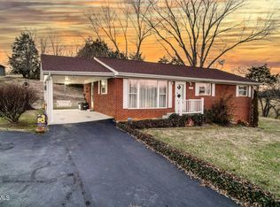 450 N Mohawk Rd, Mohawk, TN 37810