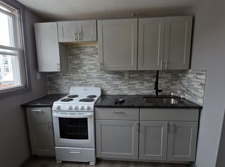 5 Pleasant Ave FLOOR 2, Suffern, NY 10901