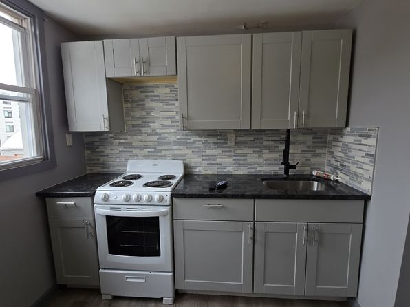 5 Pleasant Ave Floor 2