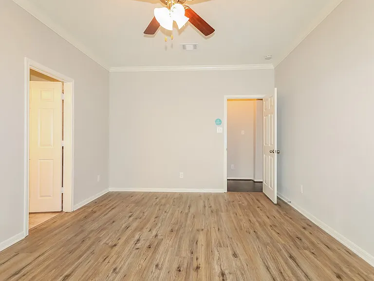 23006 Silver Linden Ct — Photo 11
