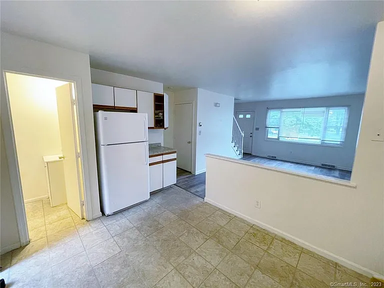 663 Newhall St #10 — Photo 3