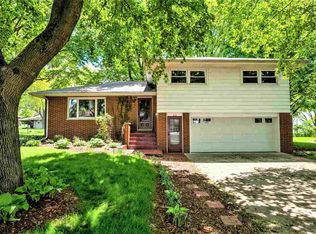412 W Washington St, Tremont, IL