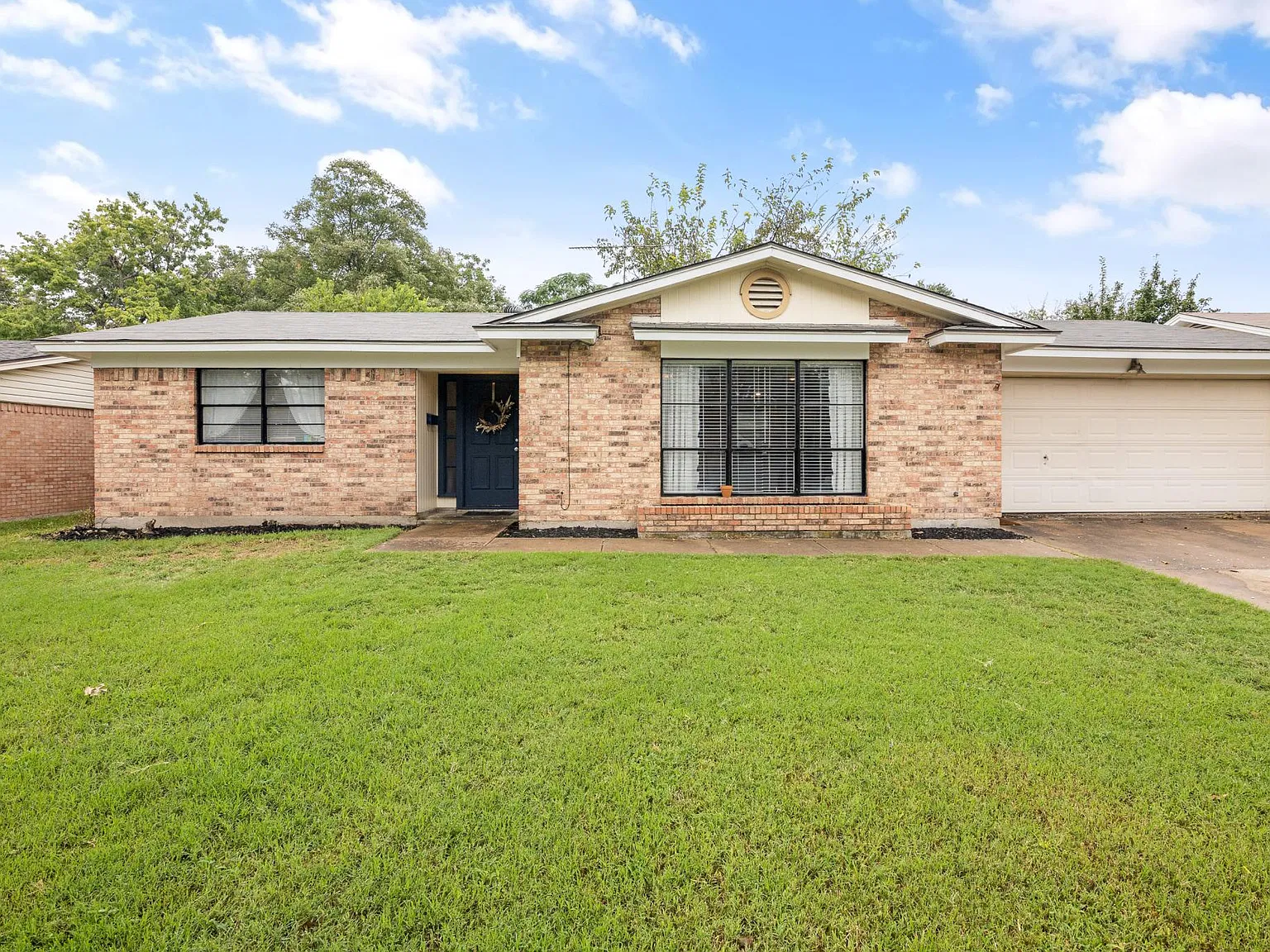 3 bed, 1496 sqft, $1,850 — Photo 4