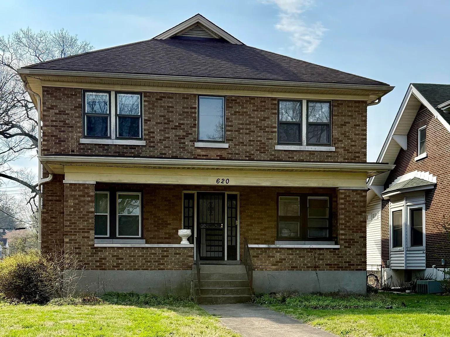 1 bed, 1.0 bath, 820 sqft, $1,100 — Photo 1