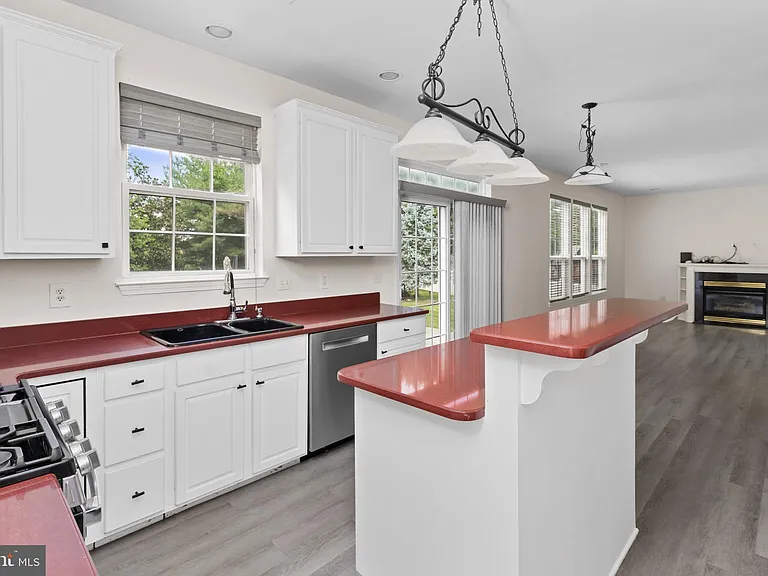 3 Jasper Dr — Photo 16