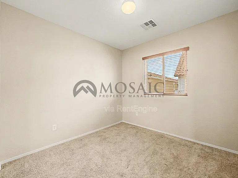 1384 S Sabino Dr — Photo 14
