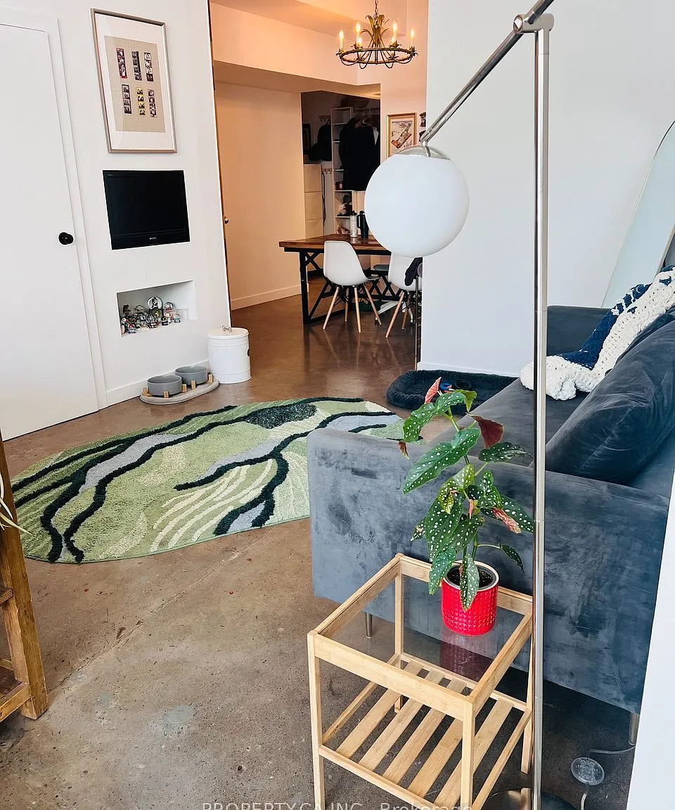 2 bed, $2,500 — Photo 4