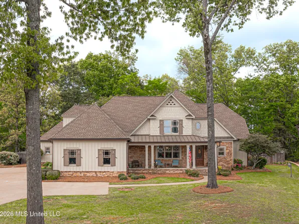 148 Cedar Woods Cv, Madison, MS 39110