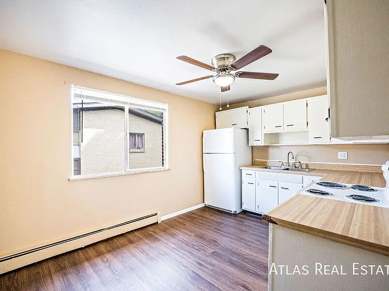 3750 Owens St #A — Photo 2