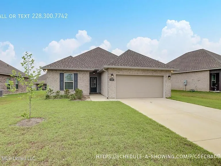 11415 Oak Aly — Photo 1
