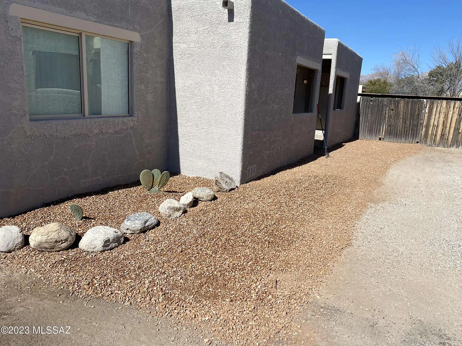 2 bed, 1.0 bath, 780 sqft, $1,295 — Photo 3