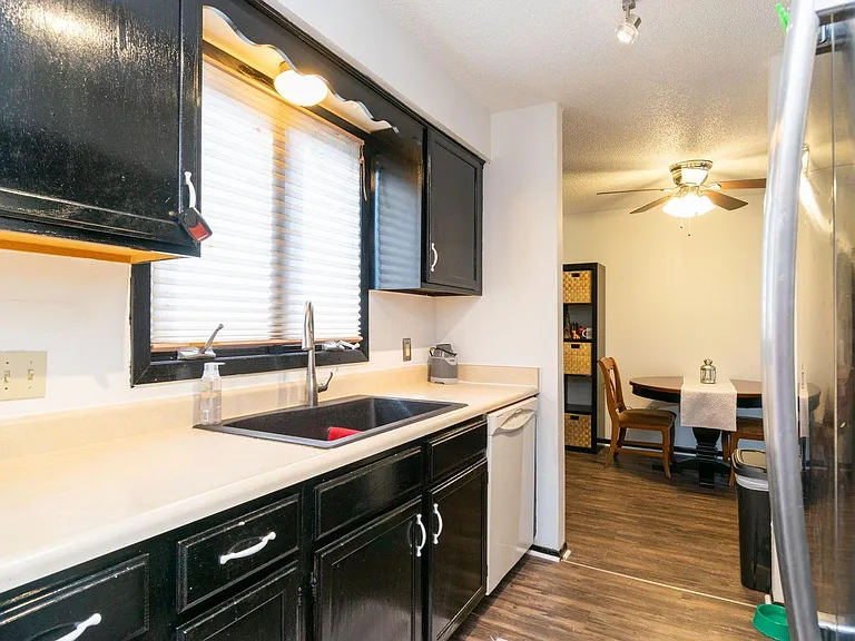1505 Little Bluestem Ct #117 — Photo 2