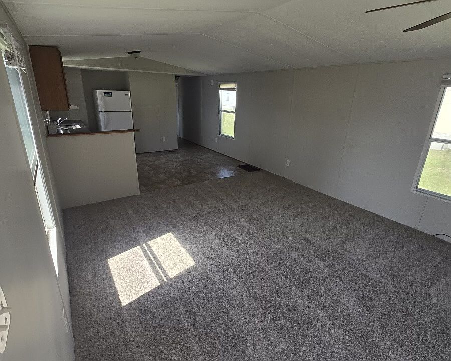 2nd image of 129 Jodoc Dr