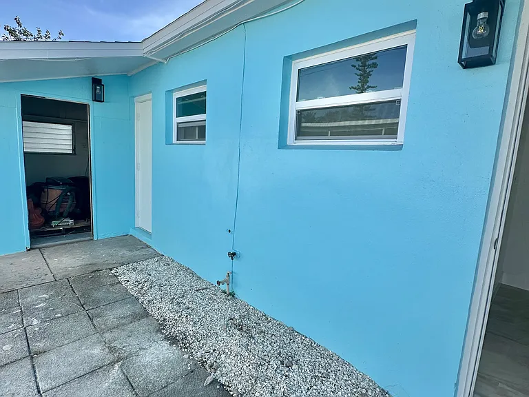 150 147th Ave E #1 — Photo 7