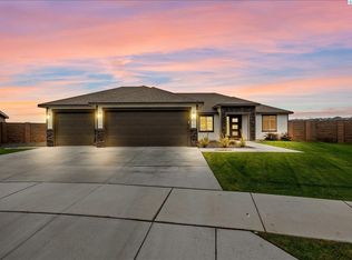 6115 W 32nd Ave, Kennewick, WA 99338