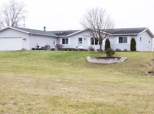 5055 Thomsen Rd, Burlington, WI 53105