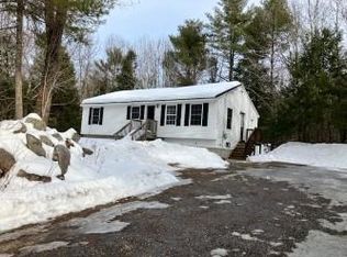 38 Springer Dr, Naples, ME 04055
