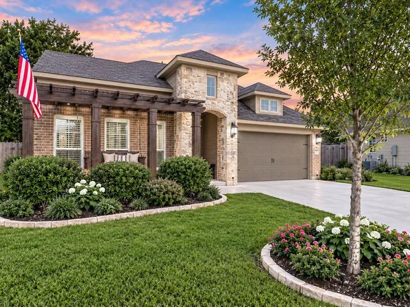 313 Brocks Ct, Montgomery, TX 77356