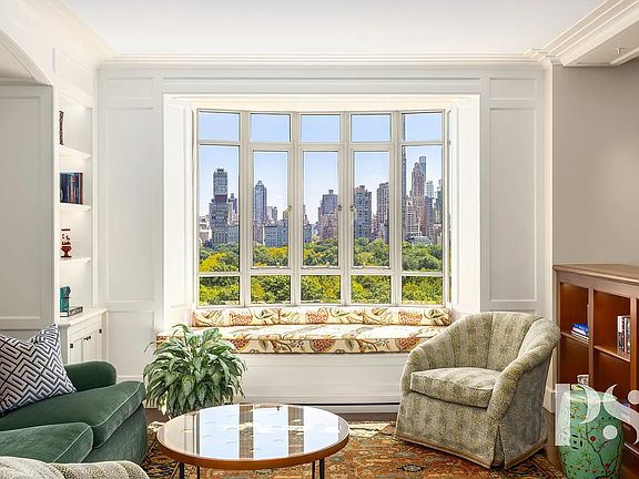 3rd image of 25 Central Park W APT 15J