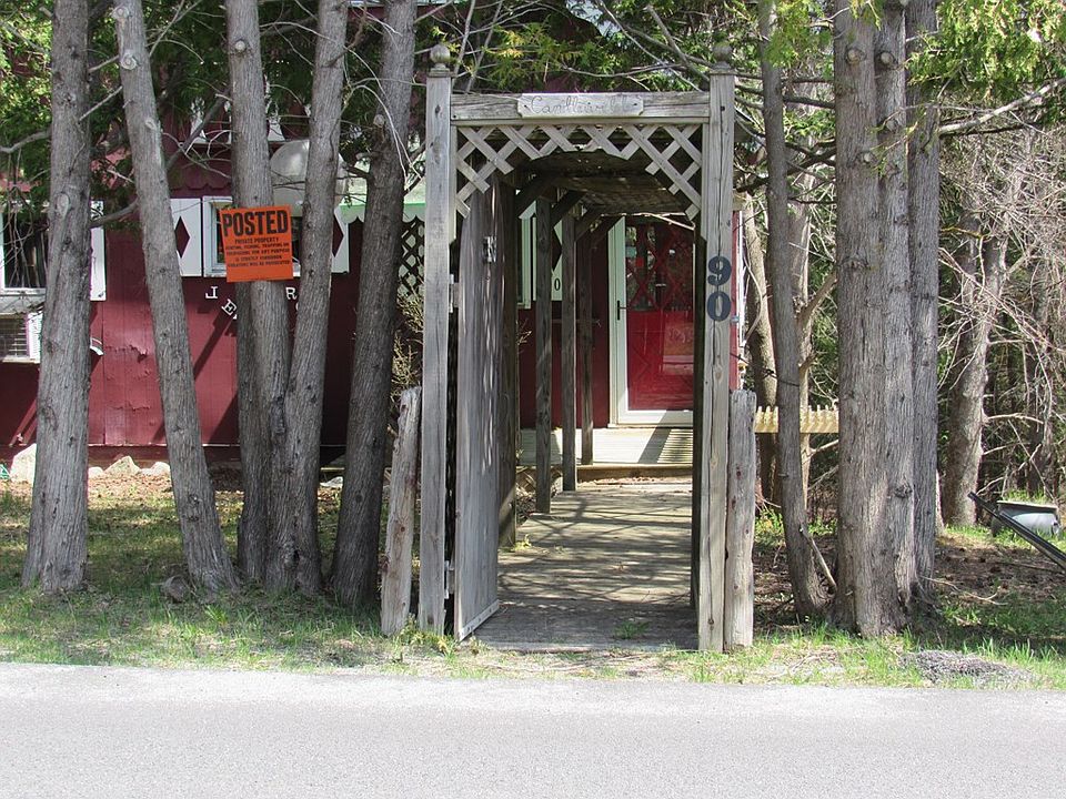 158 Fisk Rd, Moriah, NY 12960 Zillow