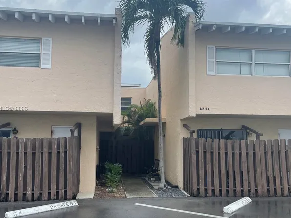 8741 NE 4th Avenue Rd #8741, Miami, FL 33138