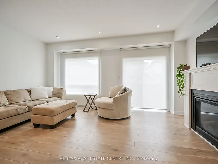 226 Lormont Blvd — Photo 15