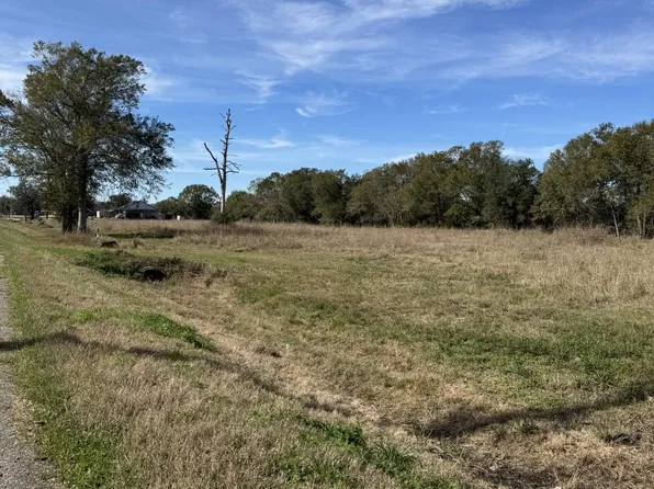 0 Highway 90 E, Iowa, LA 70647