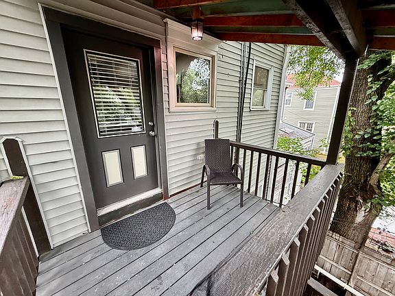 4th image of 1312 Morton Ave Unit 2