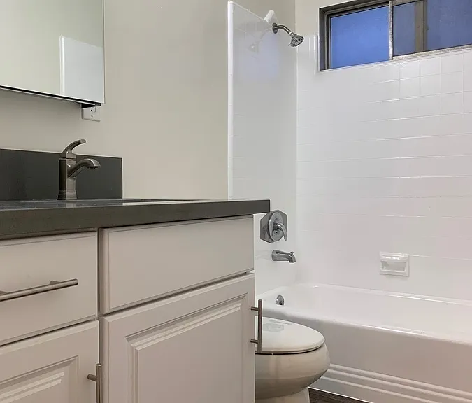 933 Wilcox Ave #1 — Photo 7