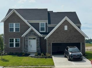 409 S Landon Ln, Springfield, OH 45505