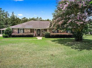 7929 Pineneedle Ln, Wilmer, AL 36587