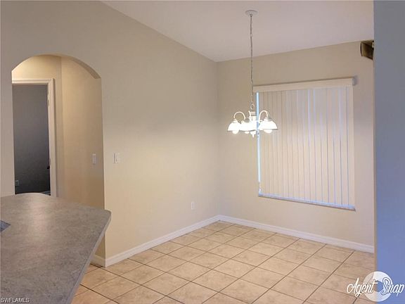 5th image of 515 SW 31st St