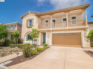 82 Carrick Cir, Hayward, CA 94542