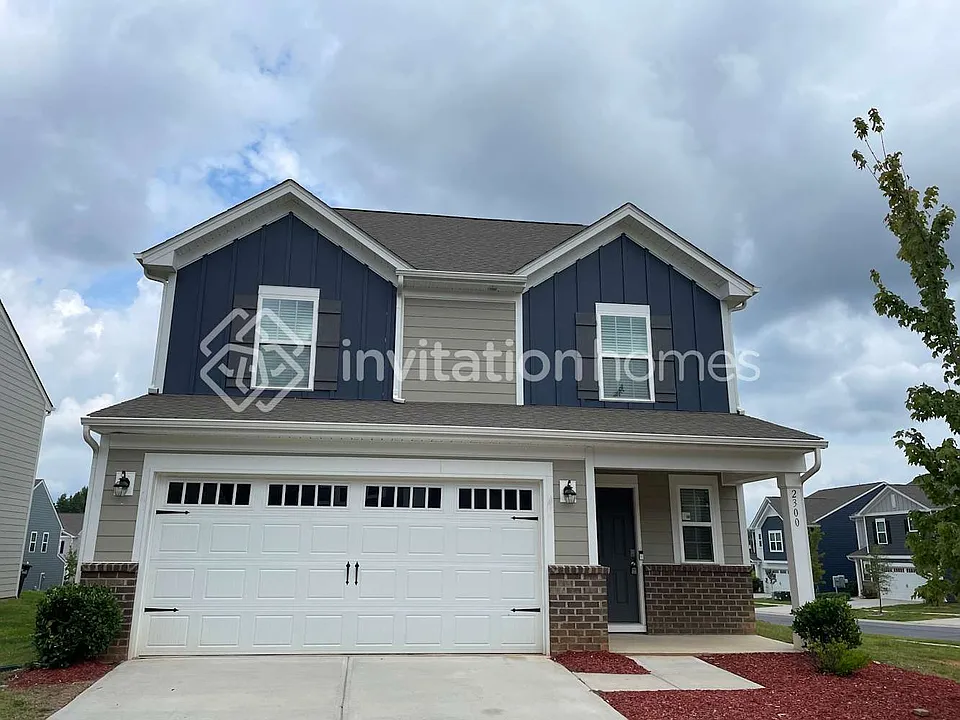 2300 Pebble Close Ct