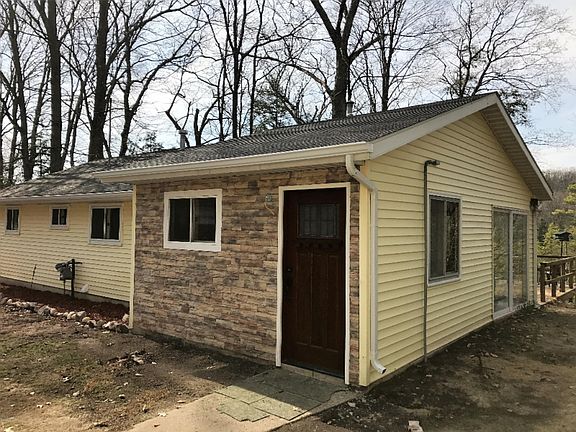 4th image of 3936 Truesdale Ave