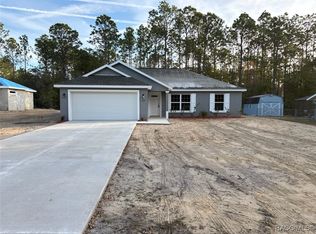 9175 N Commodore Dr, Citrus Springs, FL 34434