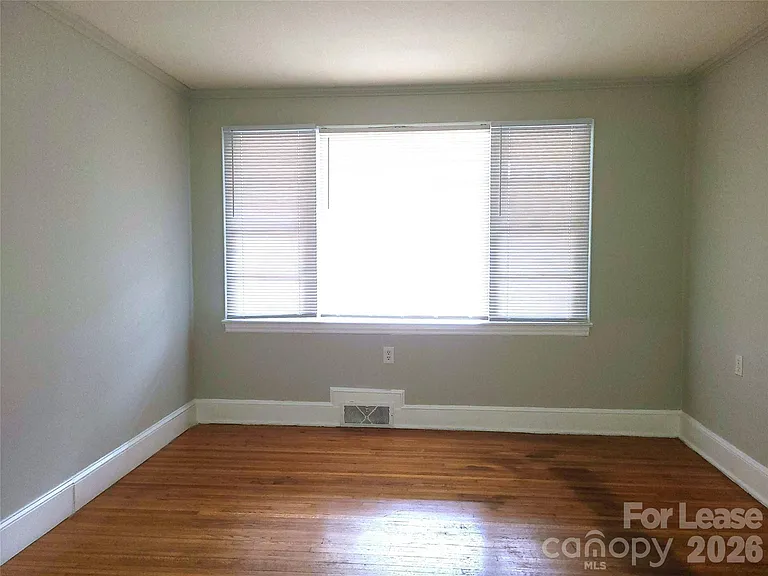 90 Creswell Dr NE — Photo 6