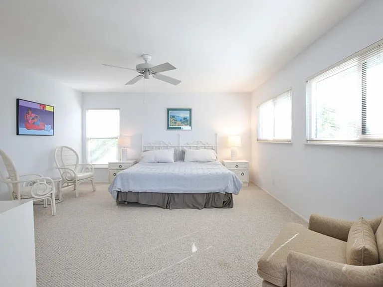 3440 Gulf Of Mexico Dr #9 — Photo 31