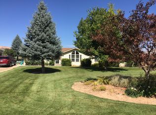 35 E Francisco Ln, Tropic, UT 84776