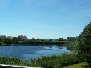 61 Cumner St, Hyannis, MA 02601