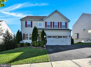 1114 Countryside Rd, Seven Valleys, PA 17360