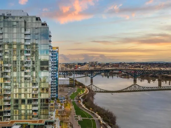 841 SW Gaines St Unit 1412, Portland, OR 97239