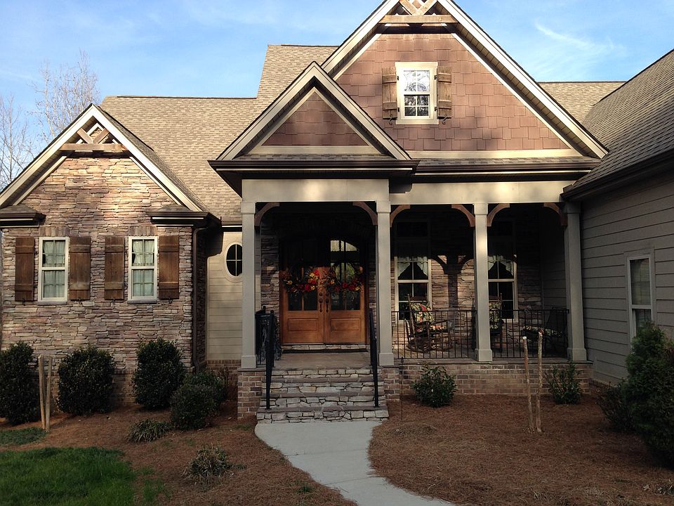 1st image of 31 Lake Farm Ct