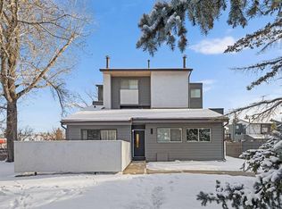 2520 E Palliser Dr SW #901, Calgary, AB T2V4S9