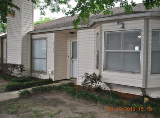 9166 Wilcrest Dr #9166, Houston, TX 77099