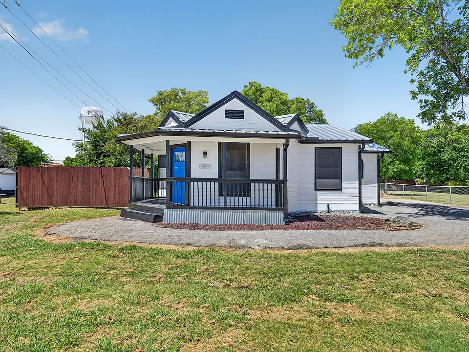 600 Jefferson Ave